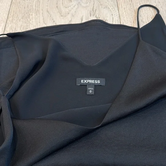 Express Double-V Tank Top w/ Double Layer in Black Size Medium - Picture 5 of 8